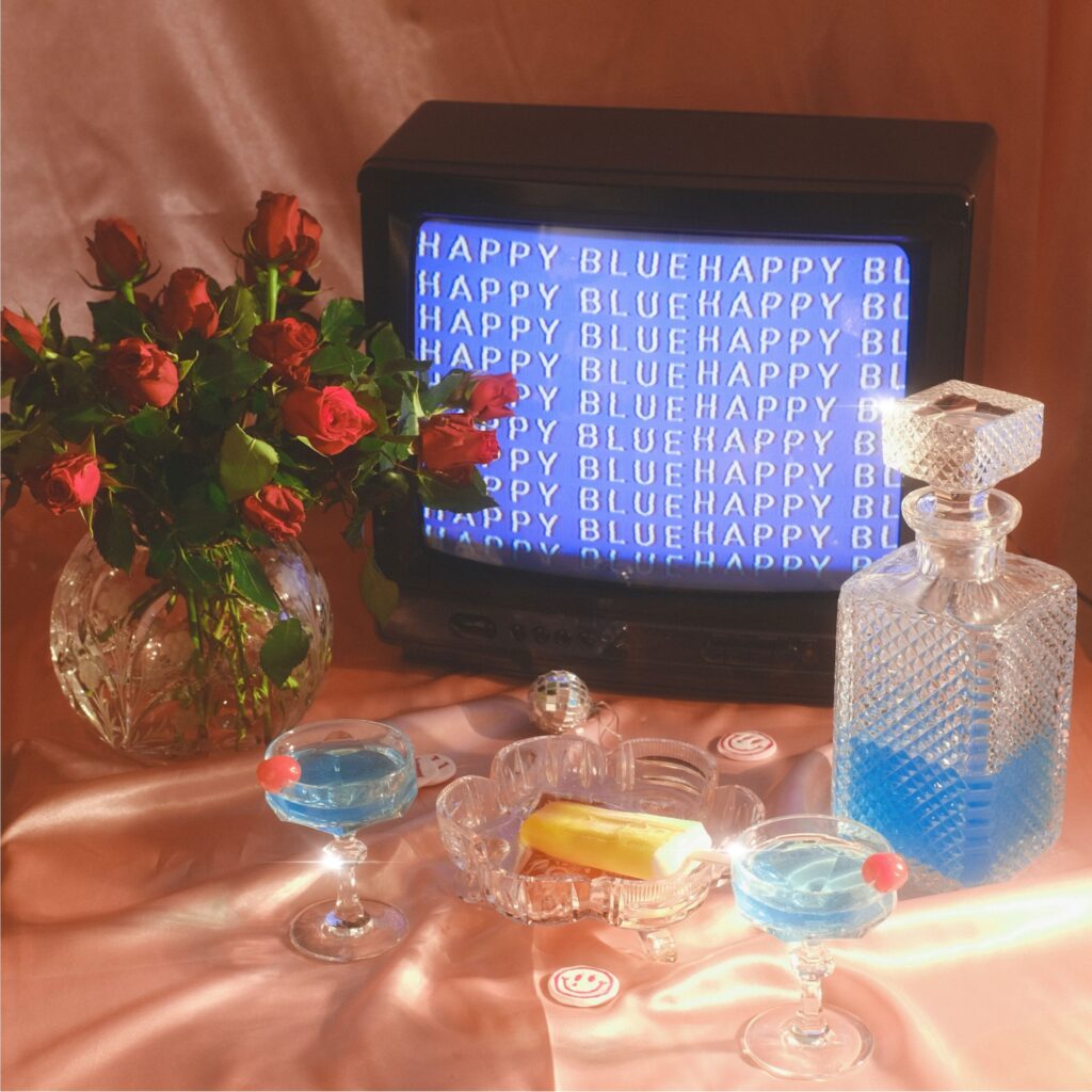 HAPPY BLUE